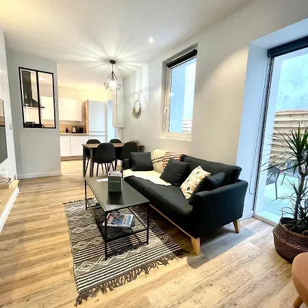 Apartment Le Patio**** T3 Avec Terrasse, Centre D'aix-les-b. Aix-les-Bains